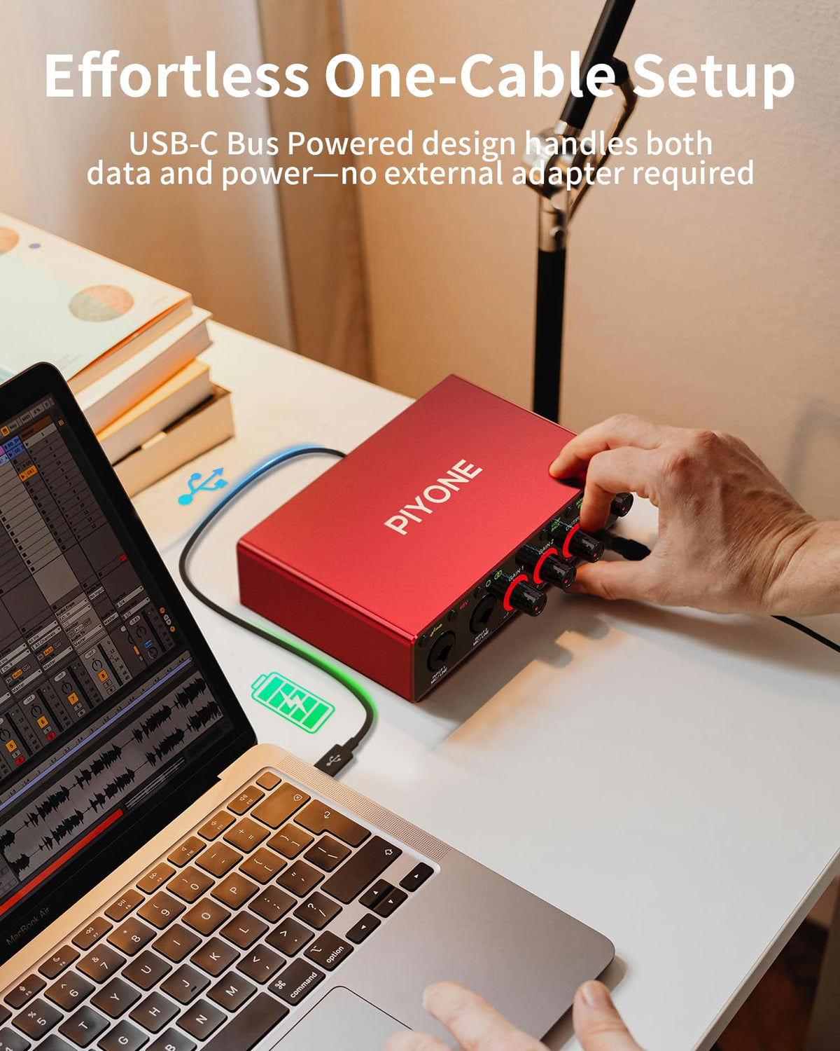 2X2 24-bit/192kHz Audio Interface with XLR/TRS Combo Input R766661