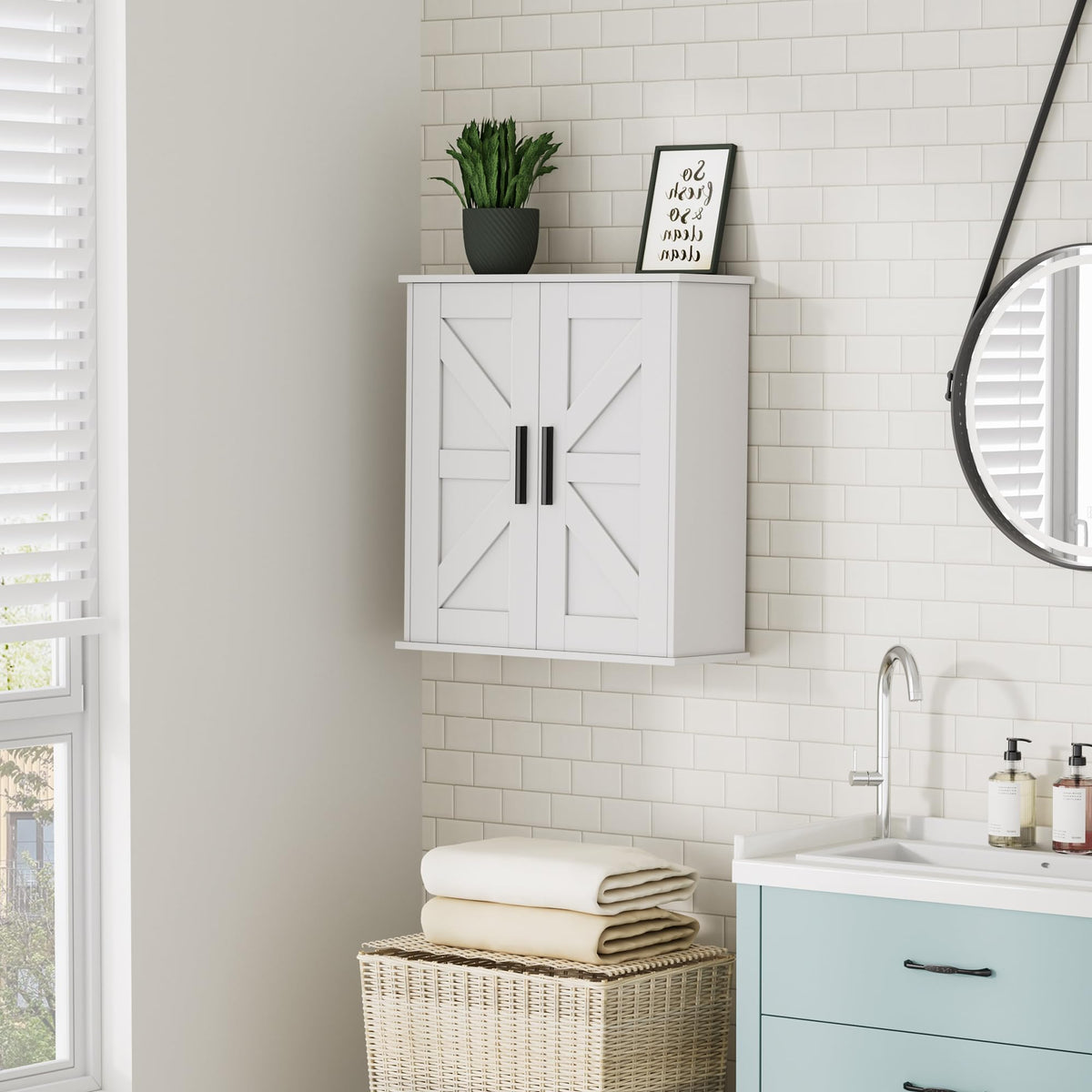 Bathroom Wall Cabinet with Adjustable Shelves H173