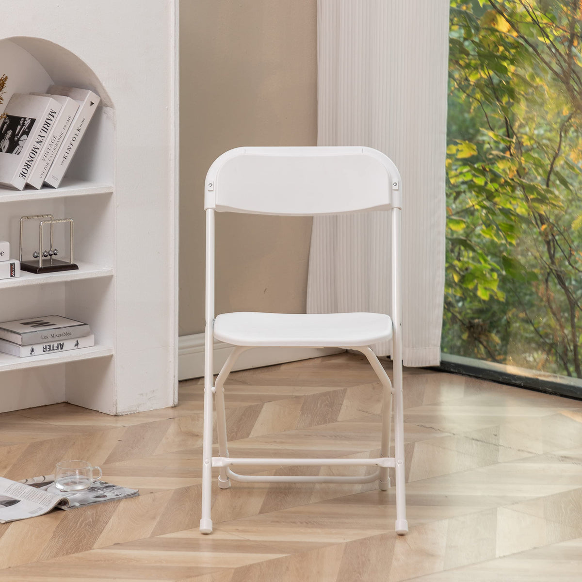 White Plastic Folding Chairs Set of 10 Steel Frame G806440