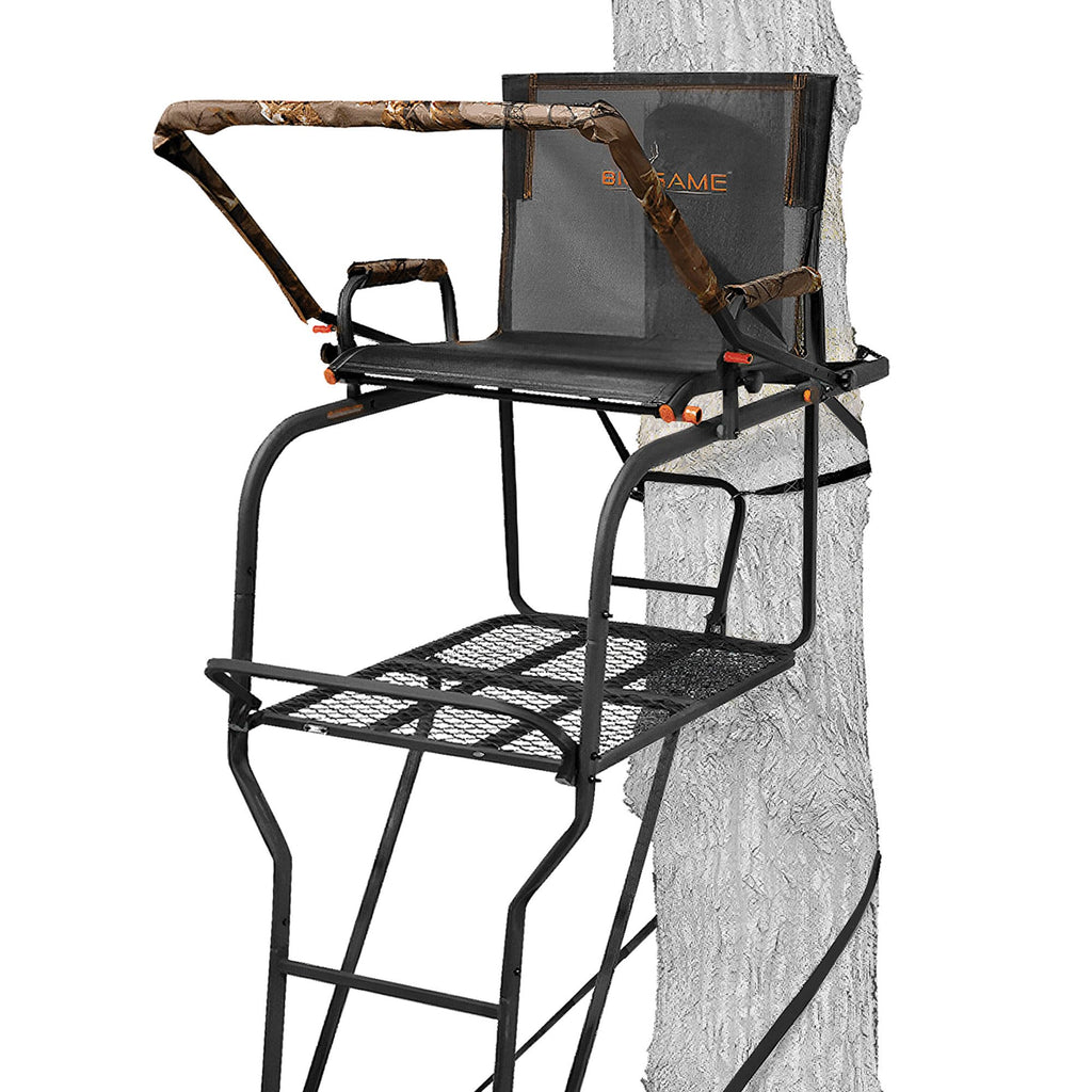 Deer Hunting Ladder Tree Stand with Extra Wide Seat R753830